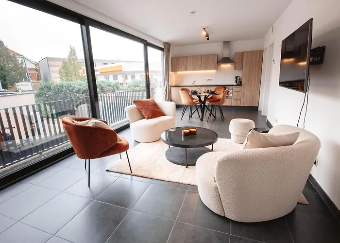 K&Y Suites 2 Brussels Airport 500M!